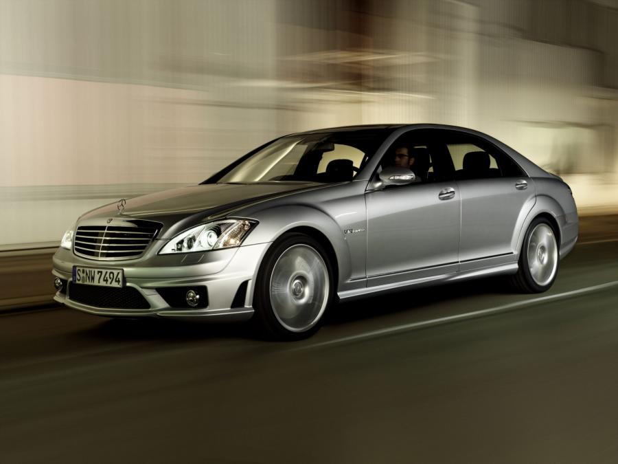  Mercedes-Benz S65 AMG 2007 года  (фото 21 из 27)